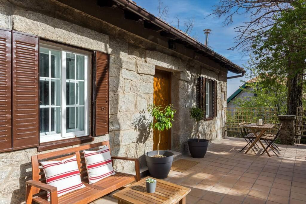 הוילה סרסדייה La Casita De Piedra מראה חיצוני תמונה